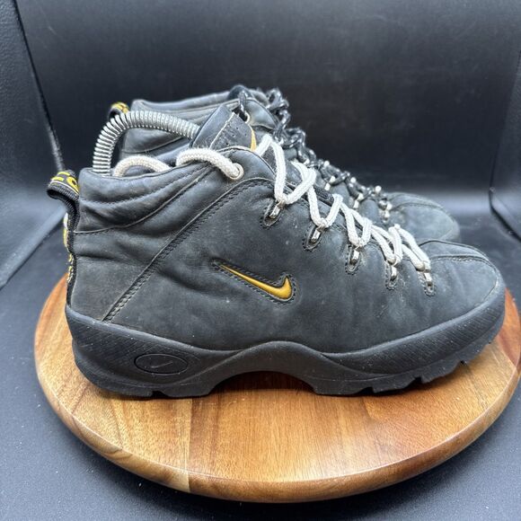 Nike Air Max Goadome ACG Black Leather Waterproof Boots Youth Sz 5.5Y Women's 7 - Picture 3 of 8